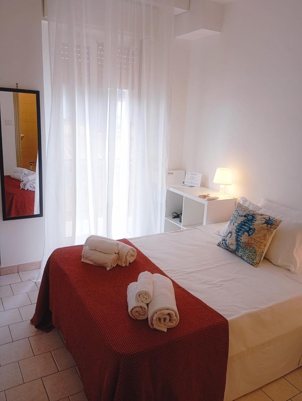 Hippocampus B&B Giardini-Naxos Exterior foto
